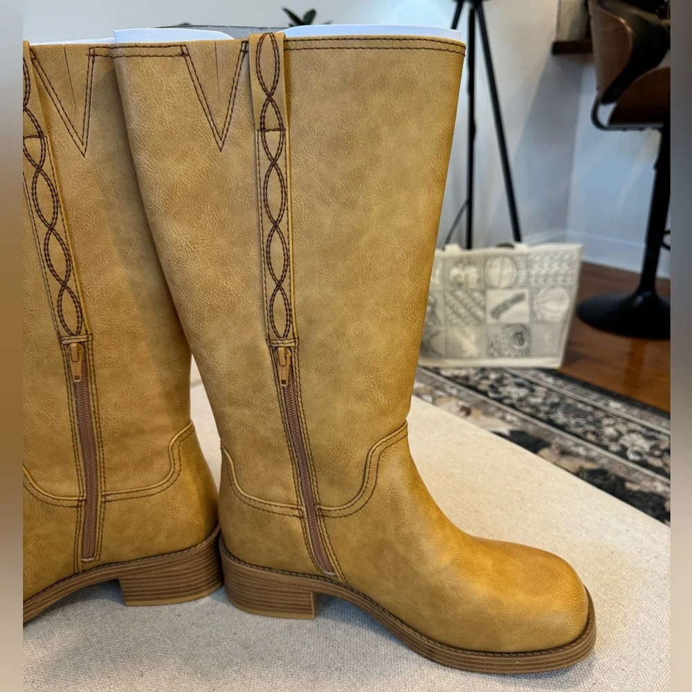 No Boundaries Women's Tall Riding Boot, Honey Tan, Sz 10, NWT - Picture 8 of 9